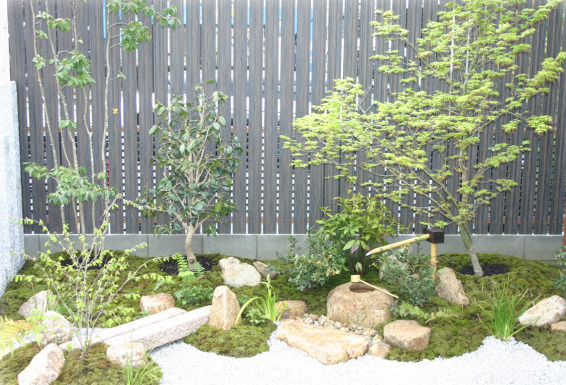 正規 オリジナル本格築山の坪庭庭10ｍ2セット 人工芝 庭 木を値引 工事販売