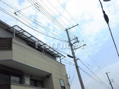 大阪市 ベランダ屋根 LIXIL（リクシル）パワーアルファテラス屋根3階 物干し